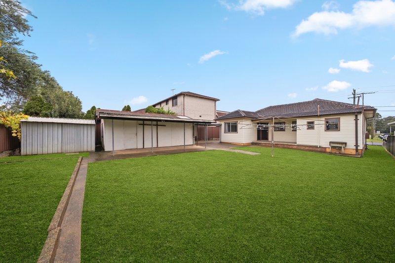 Photo - 217 Polding Street, Fairfield West NSW 2165 - Image 8