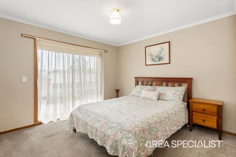 Photo - 2/17 Queen Street, Korumburra VIC 3950 - Image 8