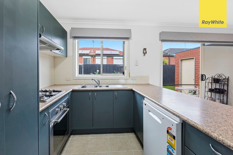 Photo - 21/7 Regan Street, St Albans VIC 3021 - Image 5