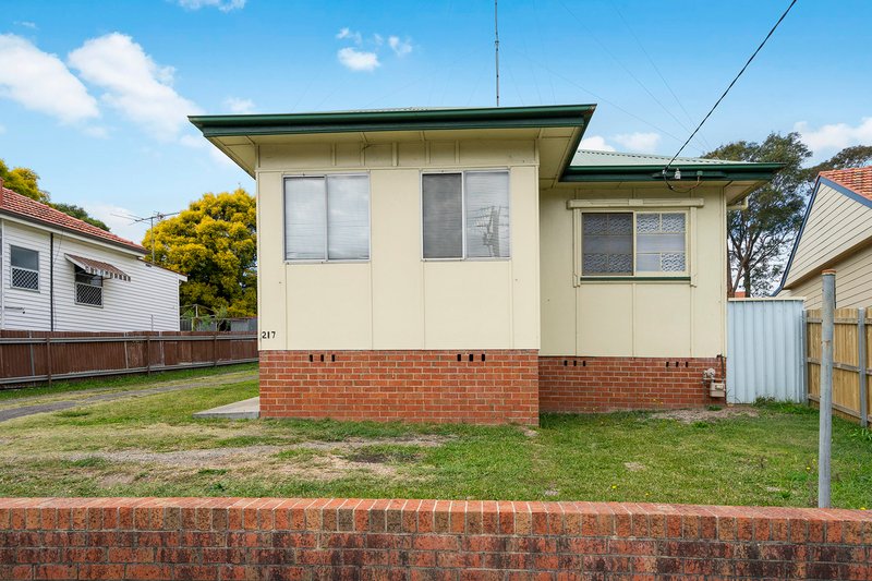 Photo - 217 Sandgate Road, Birmingham Gardens NSW 2287 - Image 10