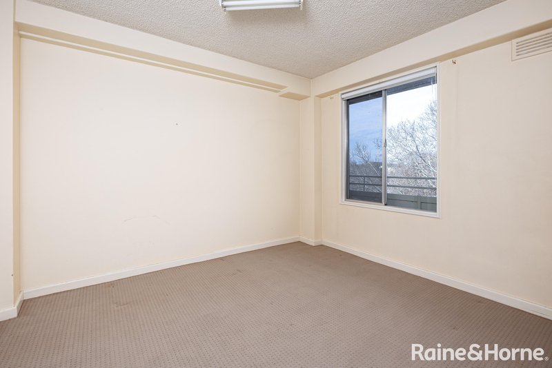 Photo - 21/7 Sturt Street, Wagga Wagga NSW 2650 - Image 2