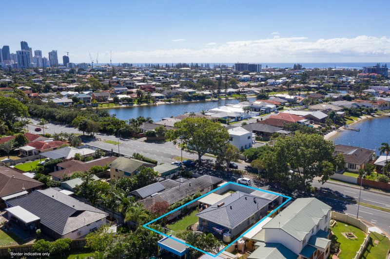 217 Sunshine Boulevard, Mermaid Waters QLD 4218