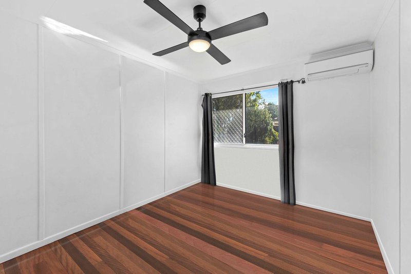 Photo - 2/17 Taltarni Street, Banyo QLD 4014 - Image 4