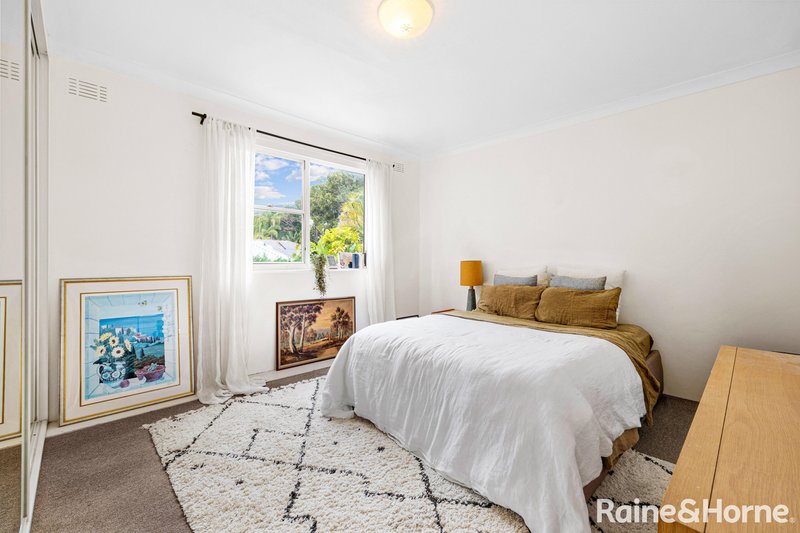 Photo - 2/17 Wollstonecraft Avenue, Avalon NSW 2107 - Image 4