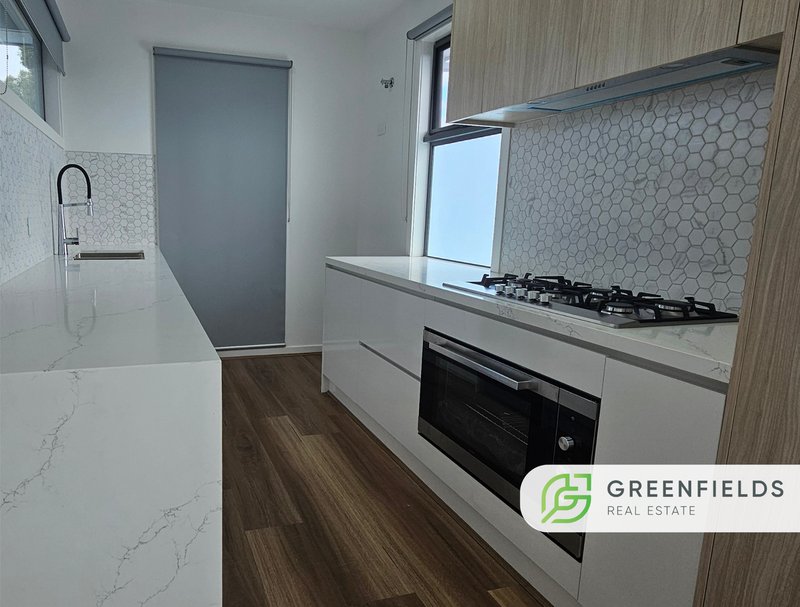 Photo - 2/17 Woods Street, Laverton VIC 3028 - Image 2