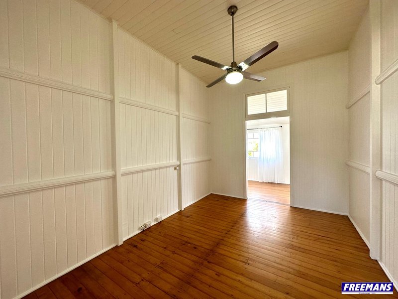 Photo - 2/170 Doonkuna Street, Kingaroy QLD 4610 - Image 14