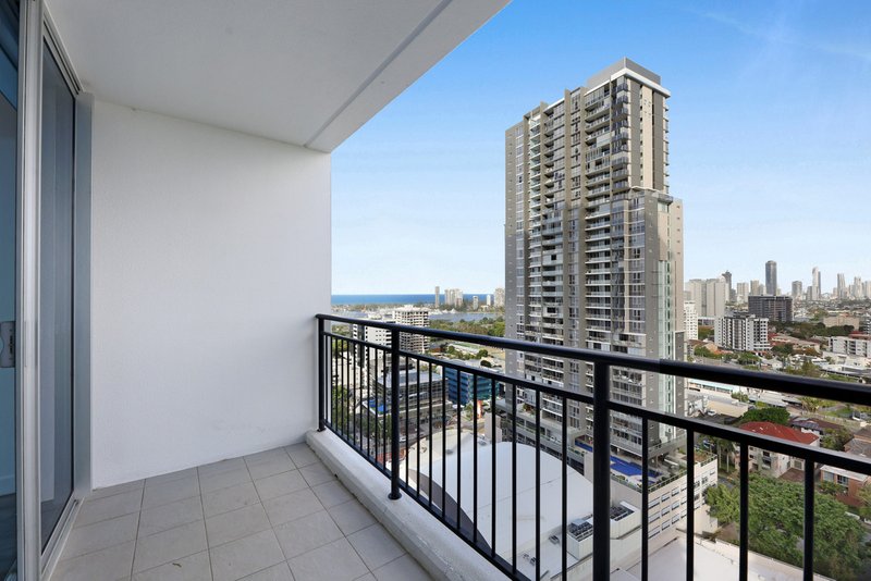 Photo - 21705/5 Lawson Street, Southport QLD 4215 - Image 14
