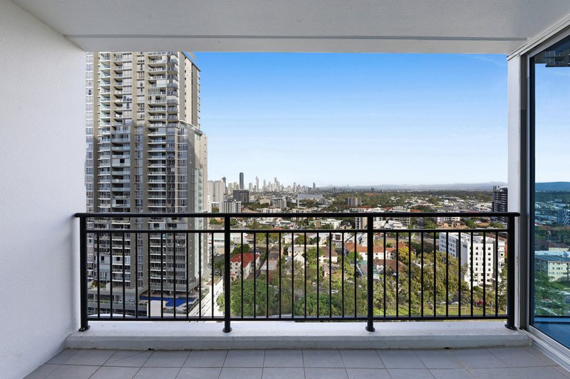 Photo - 21705/5 Lawson Street, Southport QLD 4215 - Image 16