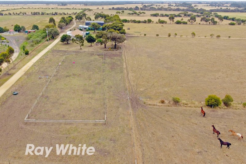 Photo - 2171 Midland Highway, Bannockburn VIC 3331 - Image 16