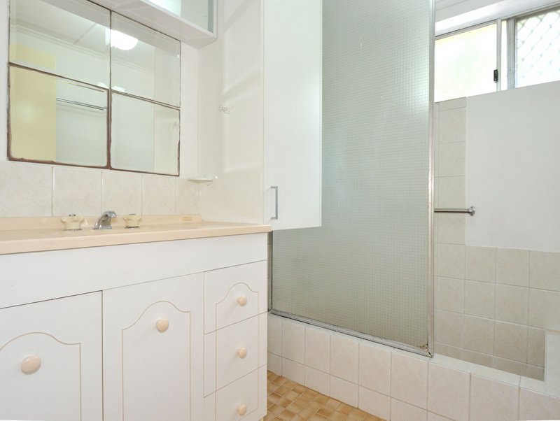 Photo - 2/171 Safety Bay Road, Shoalwater WA 6169 - Image 5