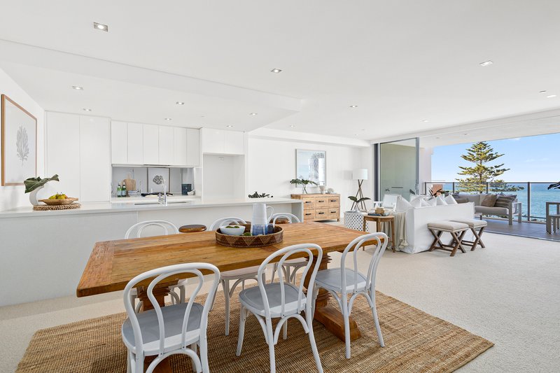 Photo - 21/72 Cliff Road, Wollongong NSW 2500 - Image 2