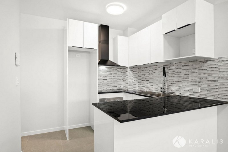 Photo - 217/29-32 Lauder Street, Mount Gravatt East QLD 4122 - Image 2