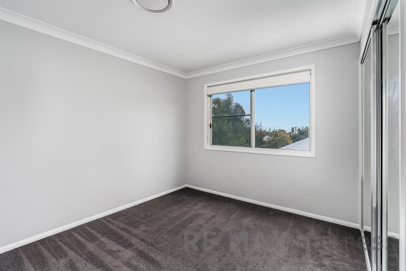 Photo - 2/173a South Street, South Toowoomba QLD 4350 - Image 7