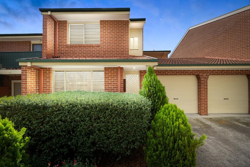 Photo - 2/174 Clive Steele Avenue, Monash ACT 2904 - Image 1