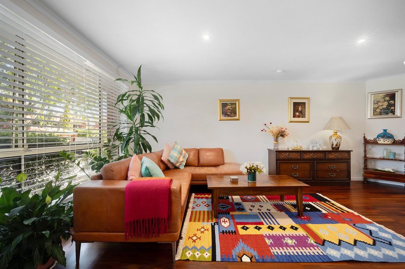 Photo - 2/174 Clive Steele Avenue, Monash ACT 2904 - Image 2