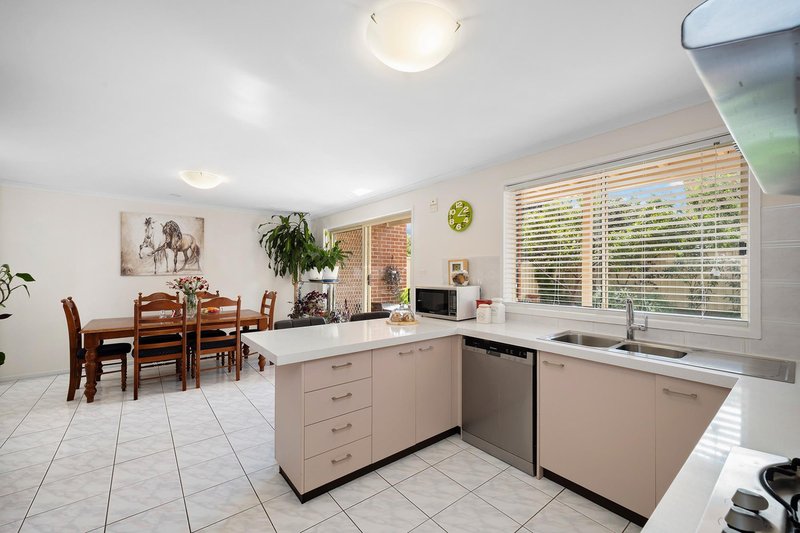 Photo - 2/174 Clive Steele Avenue, Monash ACT 2904 - Image 8