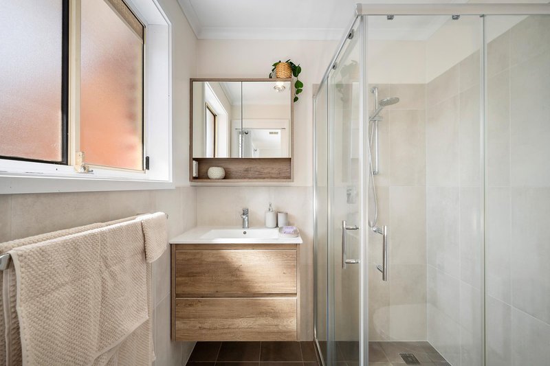 Photo - 2/174 Clive Steele Avenue, Monash ACT 2904 - Image 11