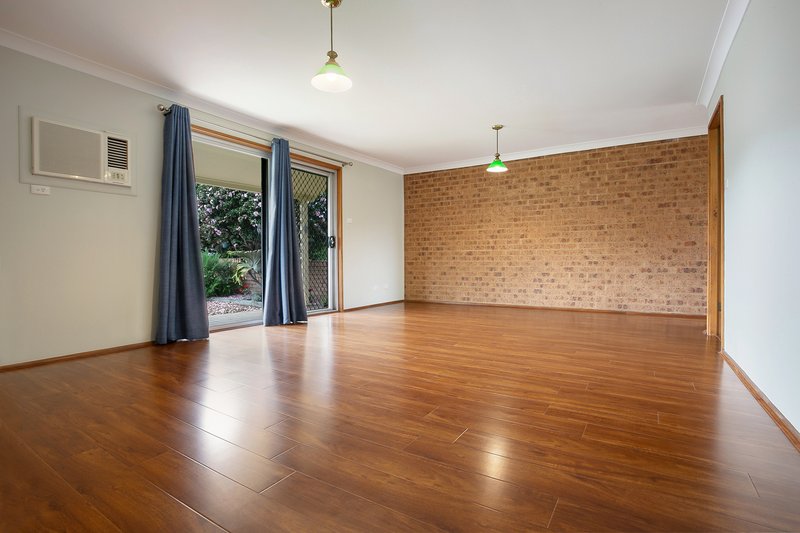 Photo - 2/174 Derby Street, Penrith NSW 2750 - Image 2