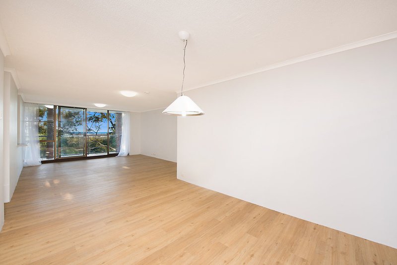 Photo - 2/174 Mooloolaba Road, Buderim QLD 4556 - Image 4