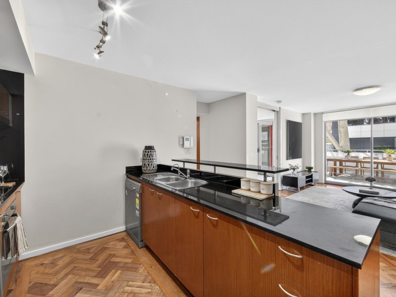 Photo - 2/175 Hay Street, East Perth WA 6004 - Image 9