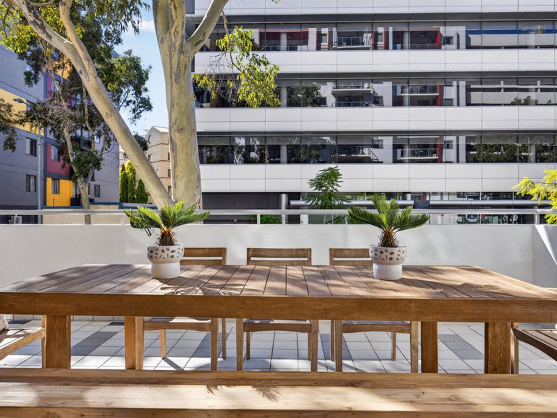 Photo - 2/175 Hay Street, East Perth WA 6004 - Image 24