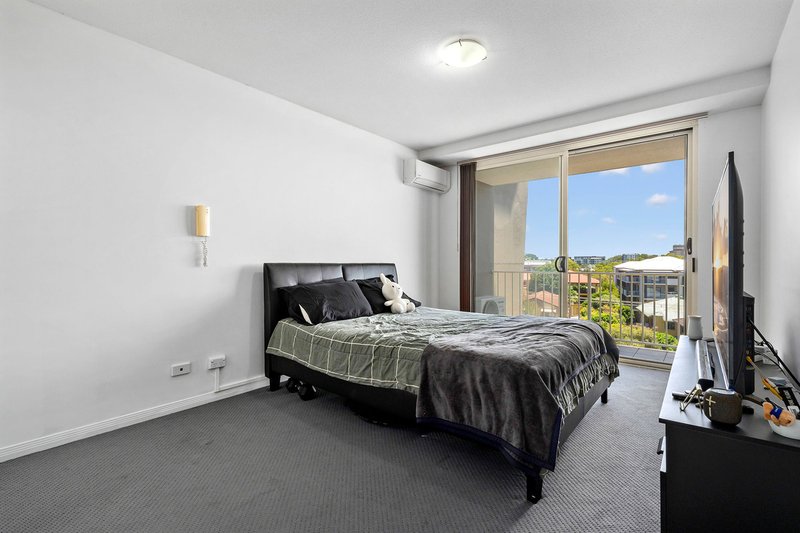 Photo - 21/76-78 John Street, Redcliffe QLD 4020 - Image 6