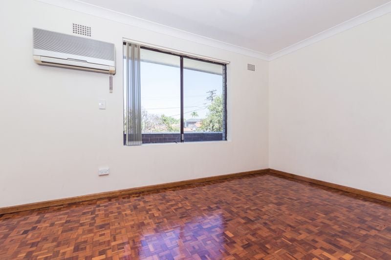 Photo - 2/178-180 Hampden Road, Abbotsford NSW 2046 - Image 6