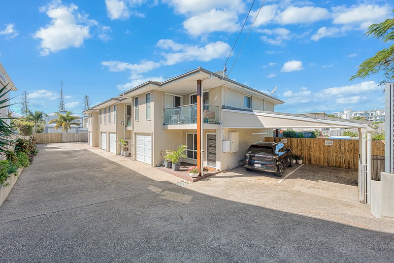 Photo - 2/178 Prince Edward Parade, Scarborough QLD 4020 - Image 16
