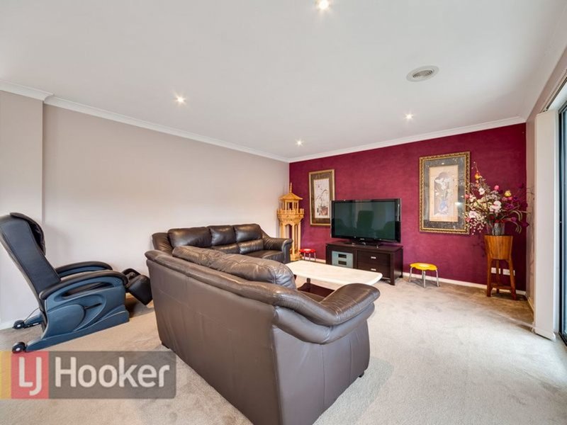 Photo - 2/178A Kidds Road, Doveton VIC 3177 - Image 3