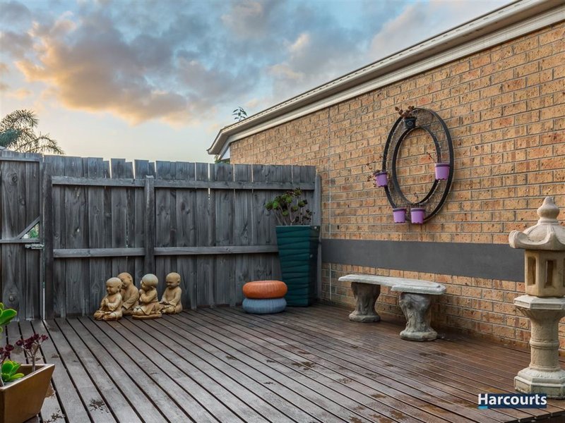 Photo - 2/17A Trisha Drive, Rowville VIC 3178 - Image 11