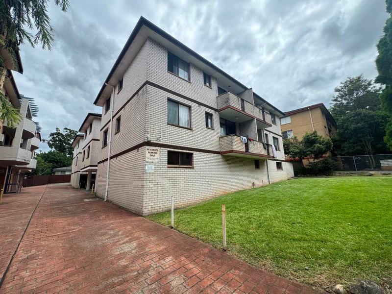 2/18-20 Hutchinson Street, Granville NSW 2142