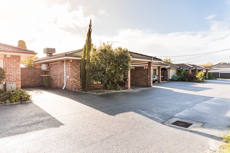 2/18-20 Stockman Way, Cannington WA 6107