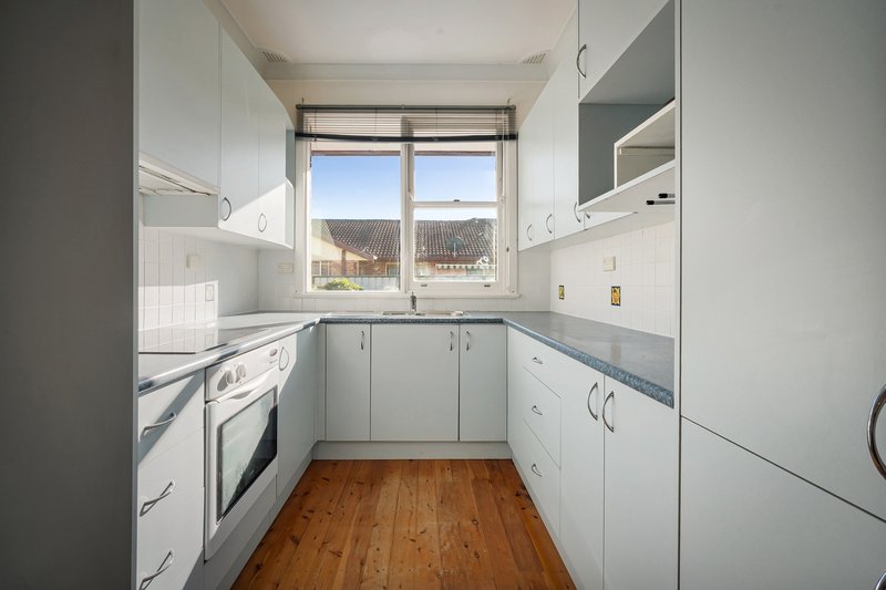 Photo - 2/18-20 Tuffy Avenue, Sans Souci NSW 2219 - Image 6