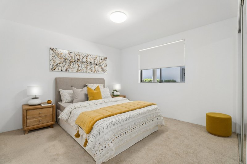 Photo - 2/18-24 Higgins Street, Penrith NSW 2750 - Image 5