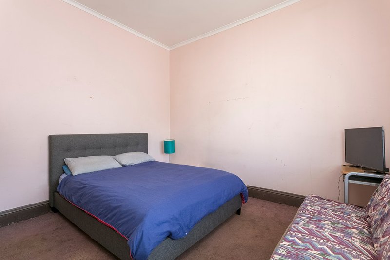 Photo - 218 Albert Street, Brunswick VIC 3056 - Image 4