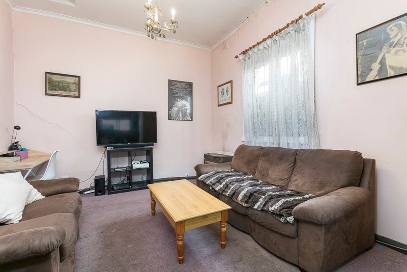 Photo - 218 Albert Street, Brunswick VIC 3056 - Image 5