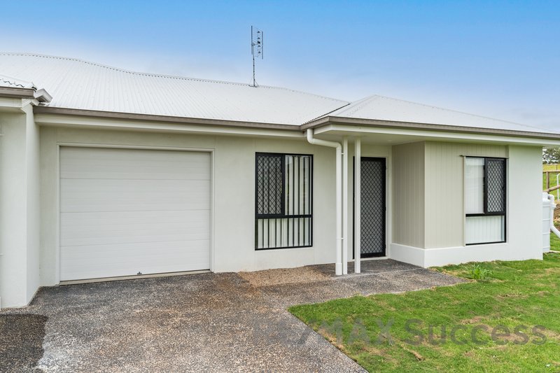 2/18 Aquila Drive, Meringandan West QLD 4352