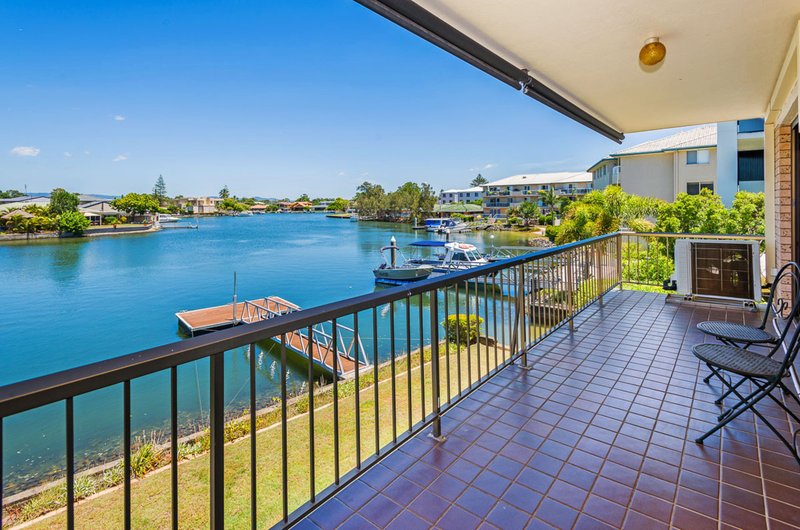 2/18 Back Street, Biggera Waters QLD 4216