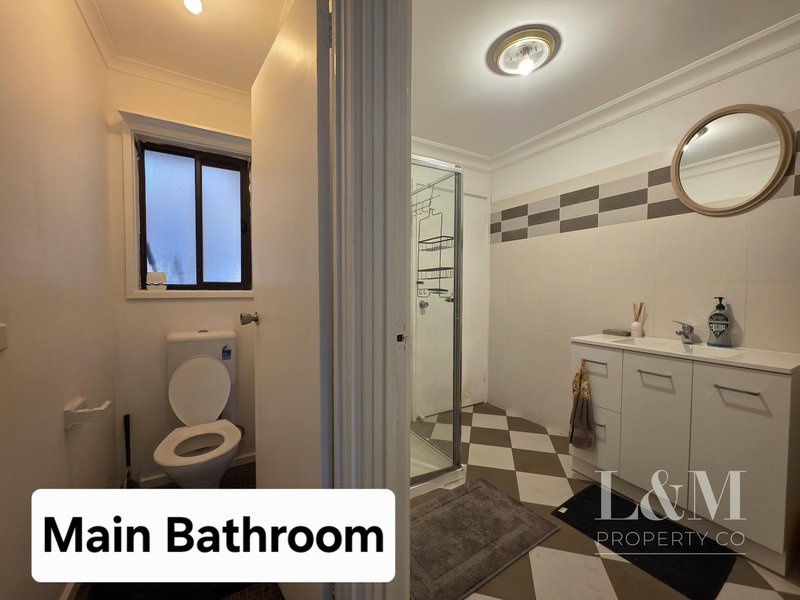 Photo - 2/18 Balook Court, Meadow Heights VIC 3048 - Image 2