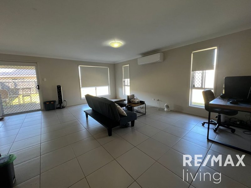 Photo - 2/18 Basalt Street, Caboolture QLD 4510 - Image 3