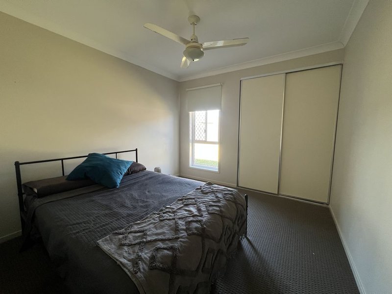 Photo - 2/18 Basalt Street, Caboolture QLD 4510 - Image 7