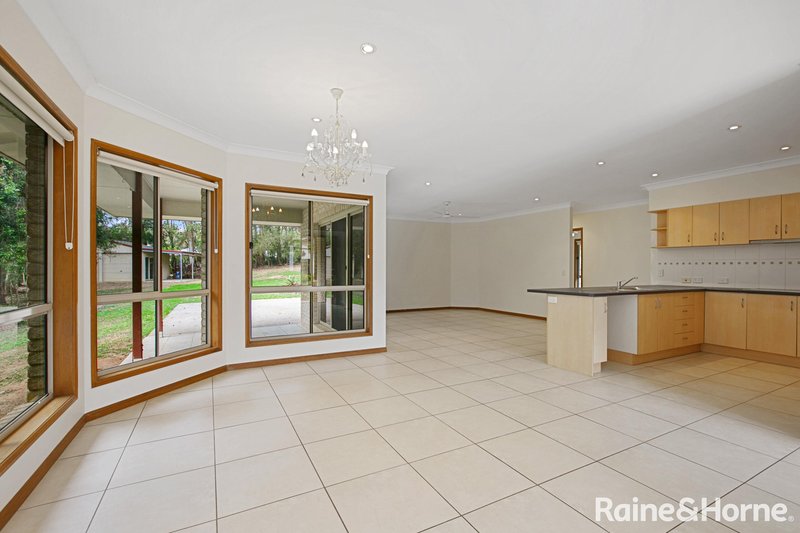 Photo - 218 Blueberry Drive, Black Mountain QLD 4563 - Image 5