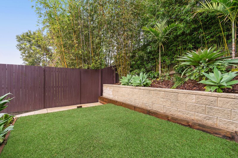 Photo - 218 Boundary Road, Bardon QLD 4065 - Image 11