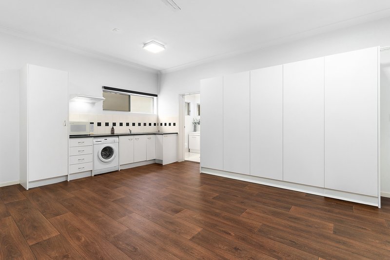 Photo - 218 Boundary Road, Bardon QLD 4065 - Image 24