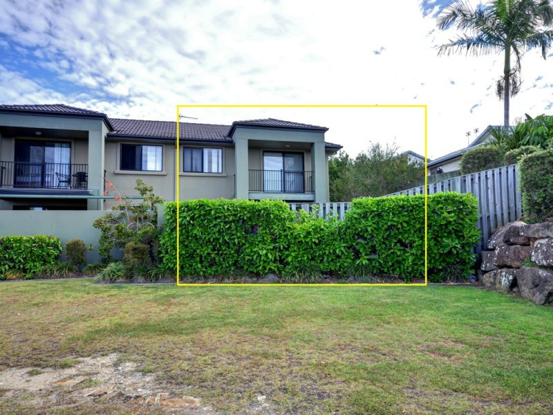 2/18 Bourton Rd , Merrimac QLD 4226