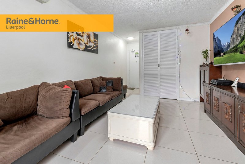 Photo - 2/18 Drummond Street, Warwick Farm NSW 2170 - Image 2