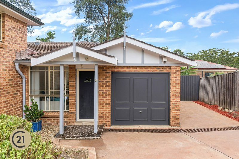 Photo - 2/18 Elabana Crescent, Castle Hill NSW 2154 - Image 1