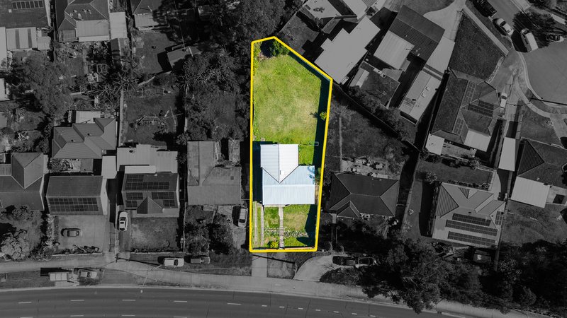 Photo - 218 Elizabeth Drive, Ashcroft NSW 2168 - Image 2