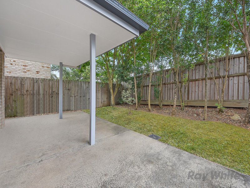 Photo - 2/18 Emma Street, Bracken Ridge QLD 4017 - Image 5