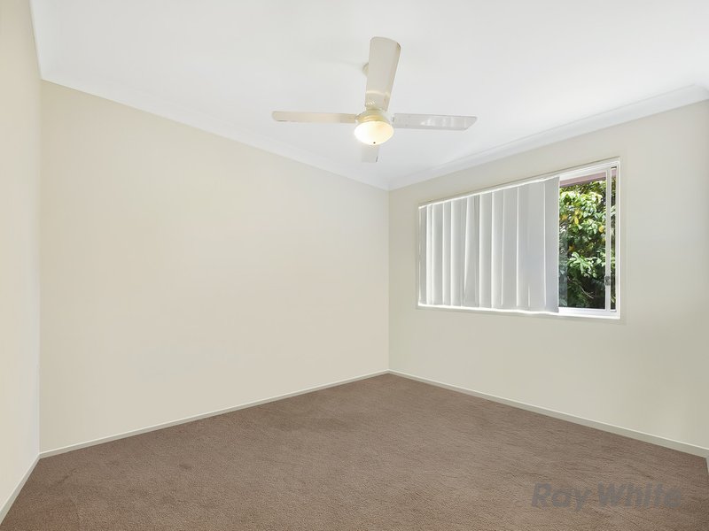 Photo - 2/18 Emma Street, Bracken Ridge QLD 4017 - Image 9